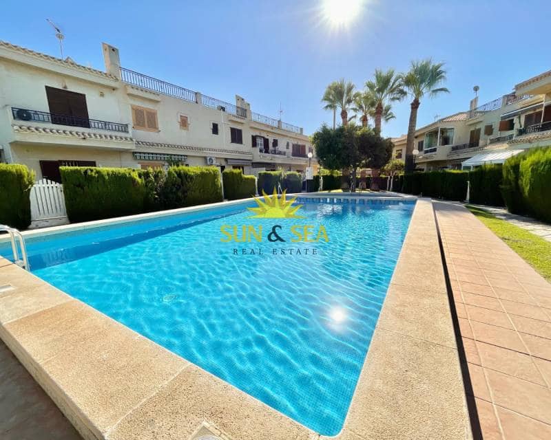 2 bedroom Villa for rent in Orihuela Costa with pool garage - € 800 (Ref: 9203338)