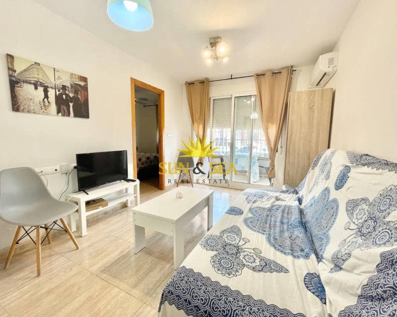 Appartement de 1 chambre à louer à Torrevieja avec garage - 530 € (Ref: 9204033)
