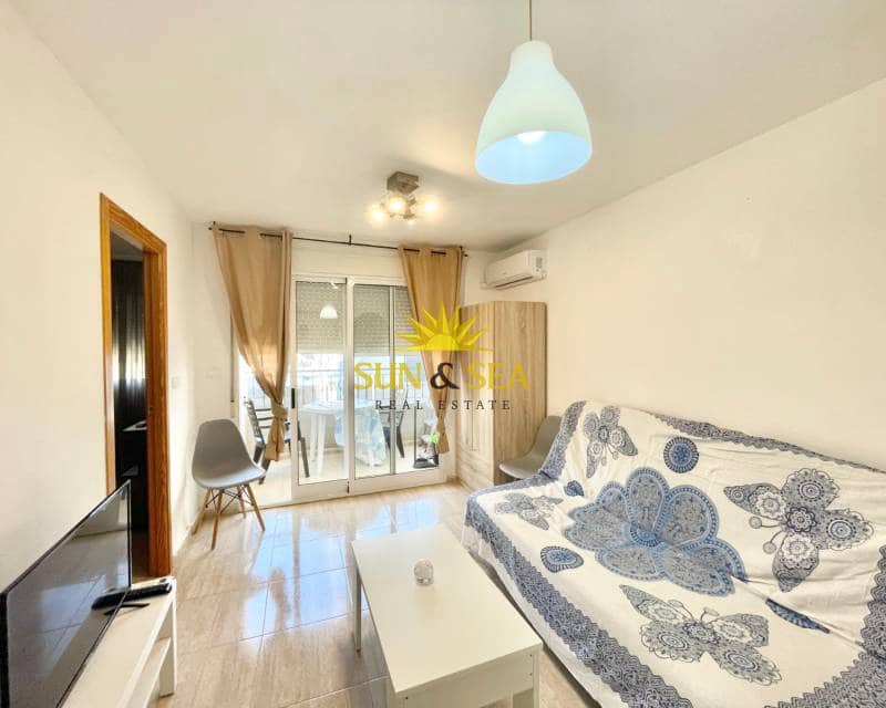 Appartement de 1 chambre à louer à Torrevieja avec garage - 530 € (Ref: 9204033)