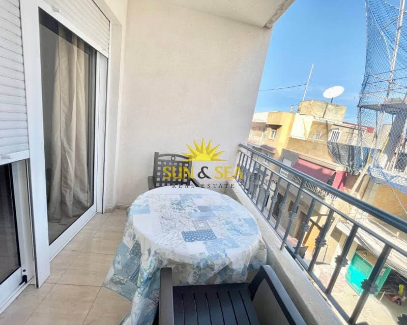 Appartement de 1 chambre à louer à Torrevieja avec garage - 530 € (Ref: 9204033)