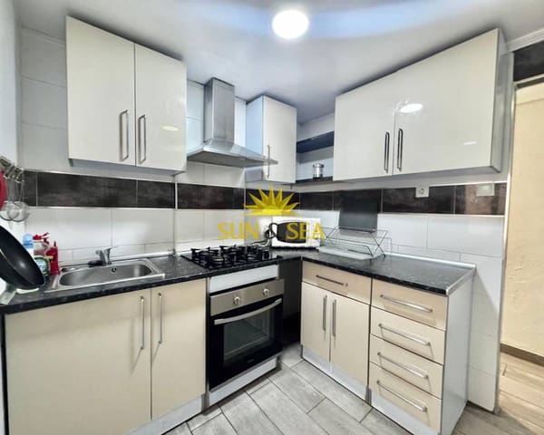 Appartement de 2 chambres à louer à El Pla de Sant Josep - L'Asil, Elche / Elx - 800 € (Ref: 9204098)