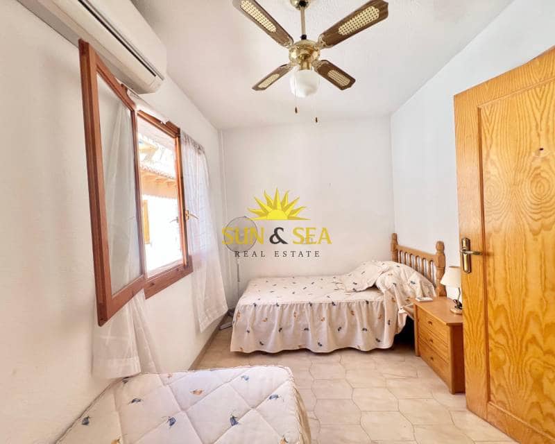 2 sovrum Lägenhet att hyra i El Chaparral med pool - 850 € (Ref: 9204995)