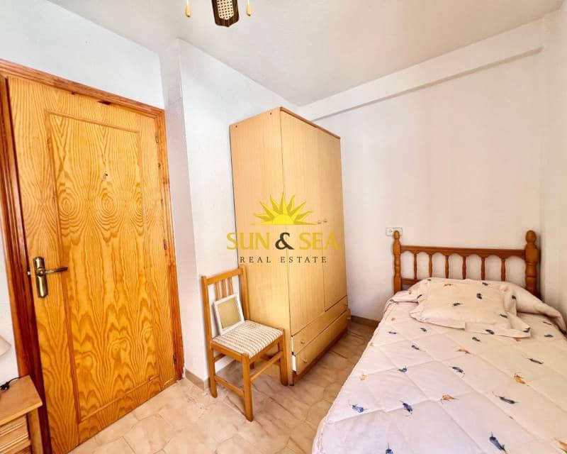 2 sovrum Lägenhet att hyra i El Chaparral med pool - 850 € (Ref: 9204995)