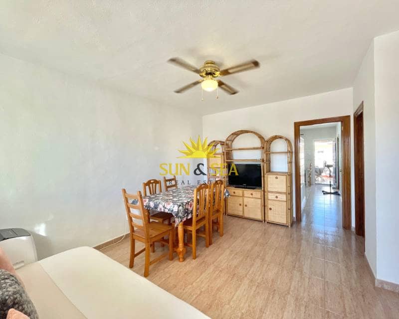 Casa de 3 habitaciones en Los Narejos en alquiler - 800 € (Ref: 9205739)