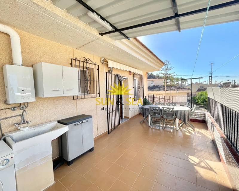 Casa de 3 habitaciones en Los Narejos en alquiler - 800 € (Ref: 9205739)
