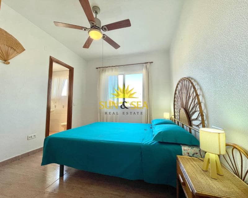 Casa de 3 habitaciones en Los Narejos en alquiler - 800 € (Ref: 9205739)