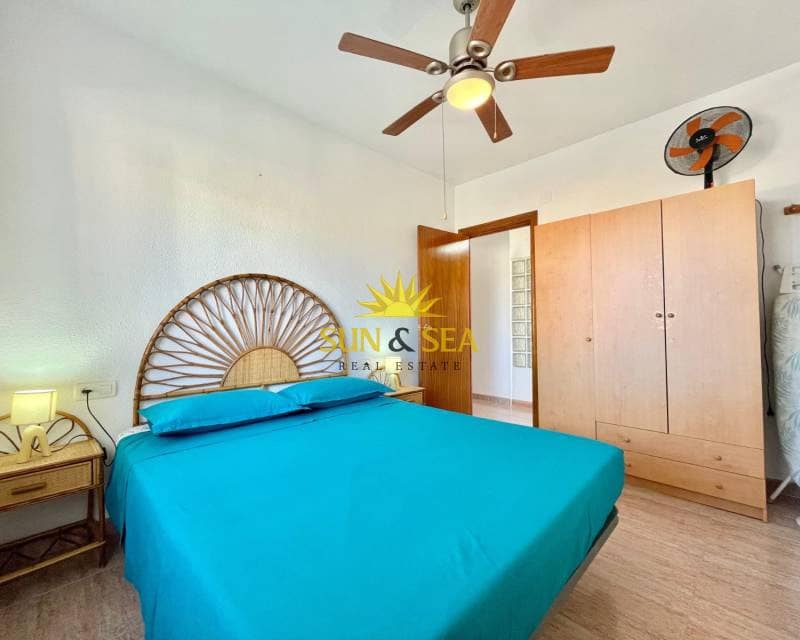 Casa de 3 habitaciones en Los Narejos en alquiler - 800 € (Ref: 9205739)