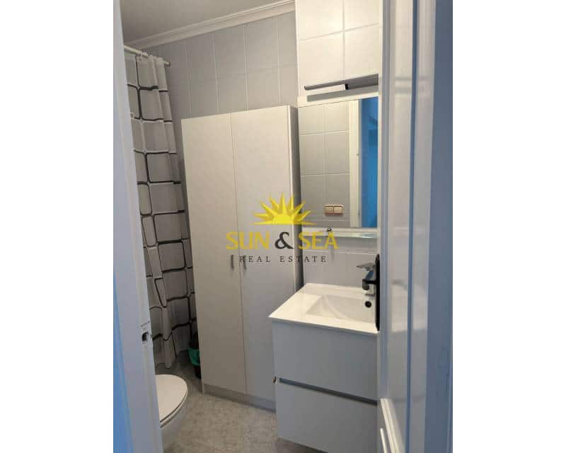 1 bedroom Apartment for rent in Guardamar del Segura with pool - € 625 (Ref: 9206108)