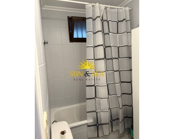 1 makuuhuone Huoneisto vuokrattavana paikassa Guardamar Playa, Guardamar del Segura mukana uima-altaan - 625 € (Ref: 9206108)