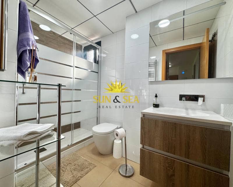 2 camera da letto Appartamento sulla Spiaggia da affittare in Torre de la Horadada con piscina - 850 € (Rif: 9207979)