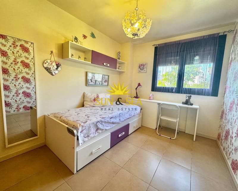 2 camera da letto Appartamento sulla Spiaggia da affittare in Torre de la Horadada con piscina - 850 € (Rif: 9207979)