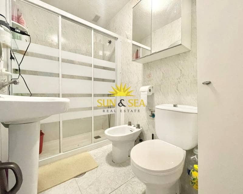 2 soveværelse Lejlighed til leje i Los Cuarteros med garage - € 550 (Ref: 9215852)