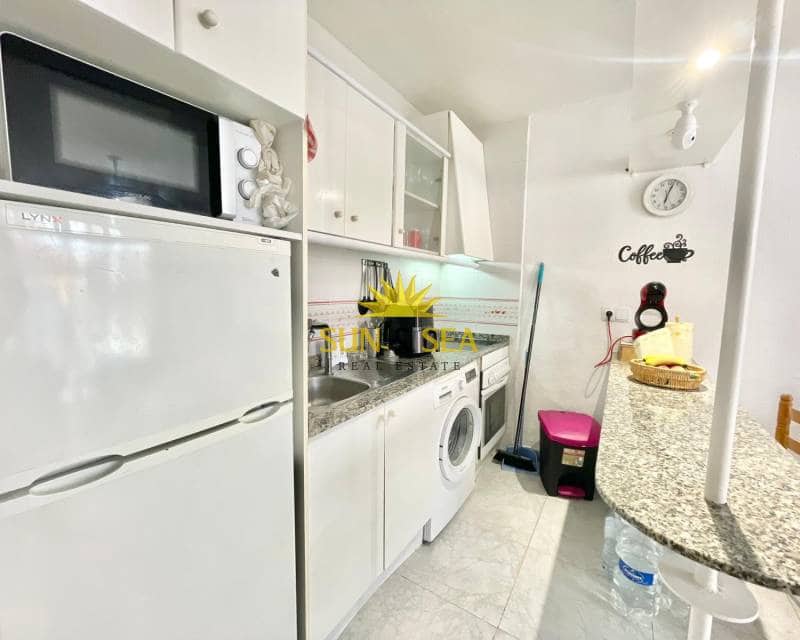 2 soveværelse Lejlighed til leje i Los Cuarteros med garage - € 550 (Ref: 9215852)