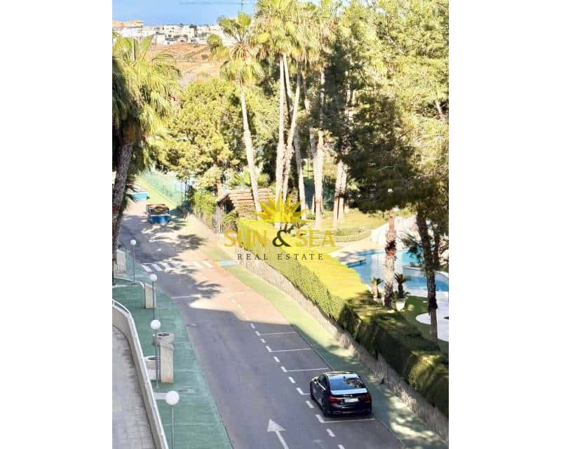 2 sypialnia Apartament do wynajęcia w Campoamor z basenem - 1 000 € (Ref: 9219387)