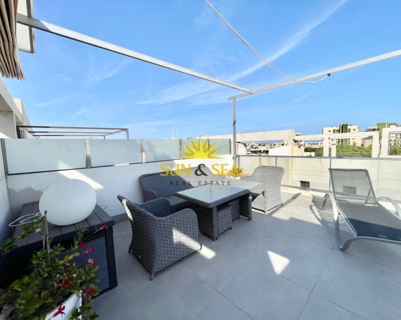 2 quarto Apartamento para arrendar em Pilar de la Horadada com piscina - 1 800 € (Ref: 9220371)