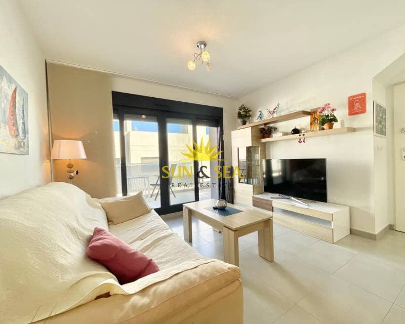 2 quarto Apartamento para arrendar em Pilar de la Horadada com piscina - 1 800 € (Ref: 9220371)