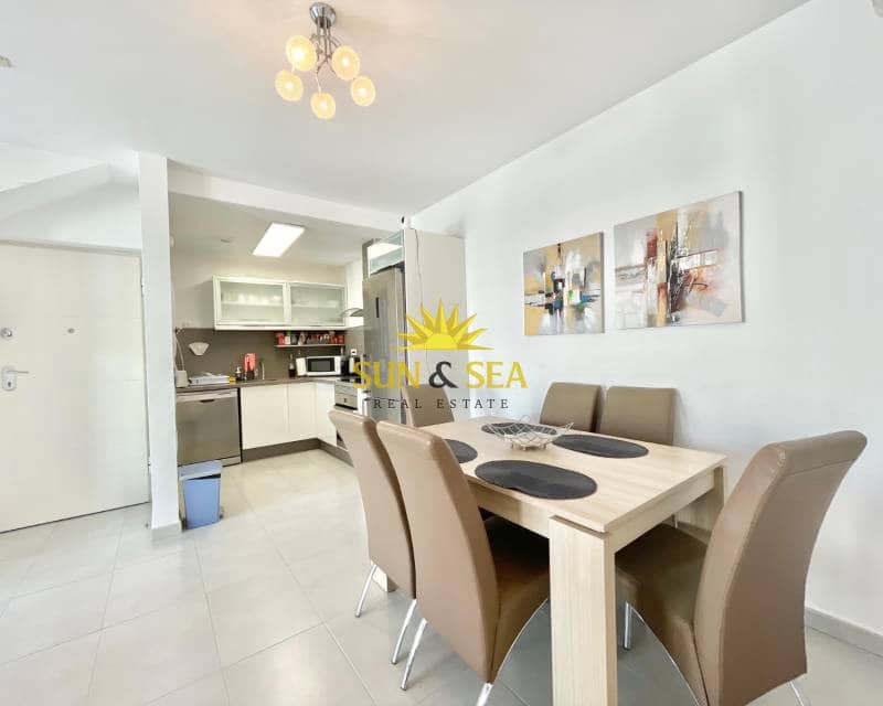 2 quarto Apartamento para arrendar em Pilar de la Horadada com piscina - 1 800 € (Ref: 9220371)