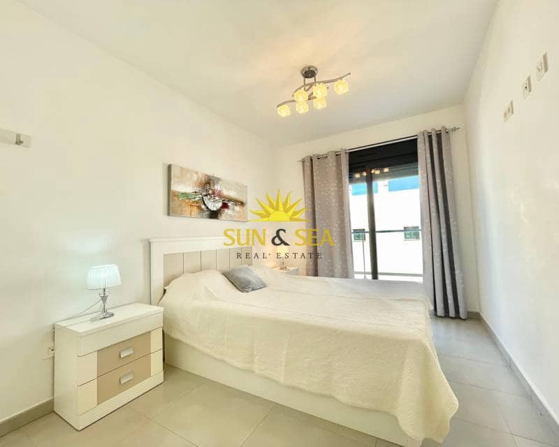 2 quarto Apartamento para arrendar em Pilar de la Horadada com piscina - 1 800 € (Ref: 9220371)