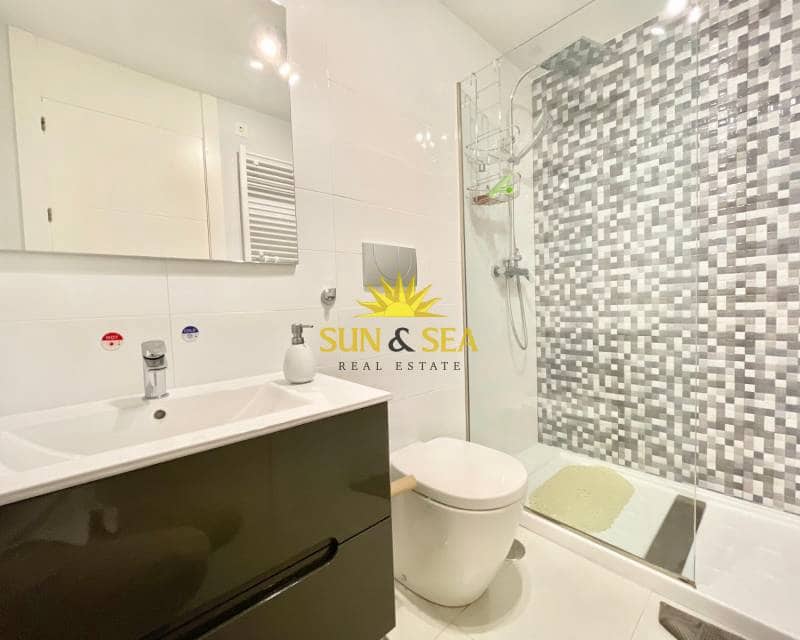 2 quarto Apartamento para arrendar em Pilar de la Horadada com piscina - 1 800 € (Ref: 9220371)