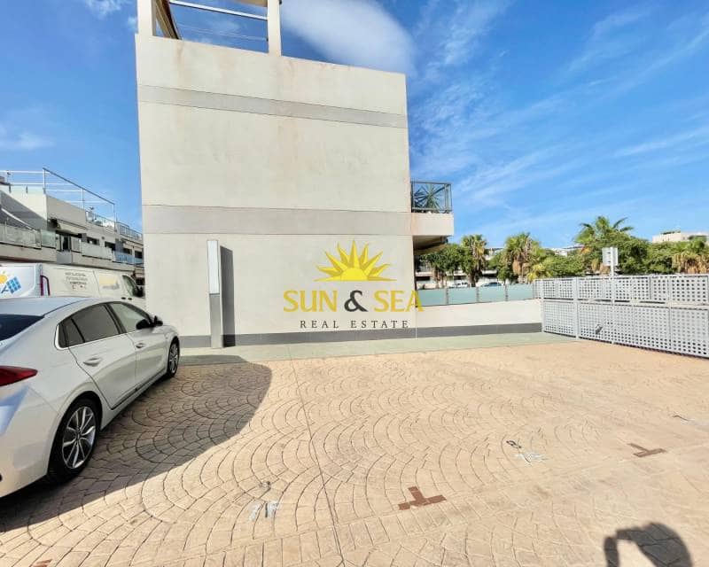 2 quarto Apartamento para arrendar em Pilar de la Horadada com piscina - 1 800 € (Ref: 9220371)