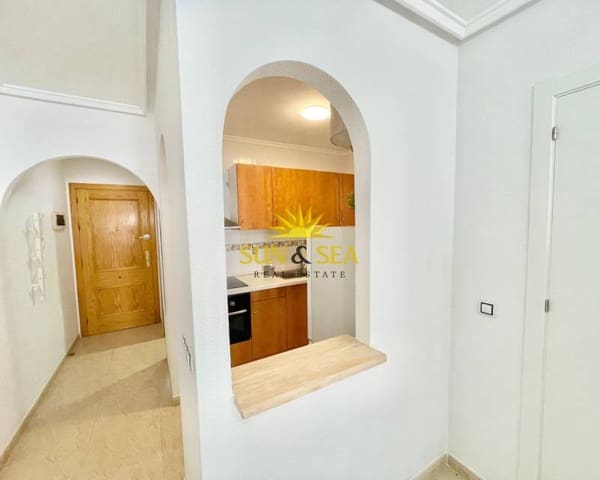 2 sovrum Lägenhet att hyra i Centro, Torrevieja med pool - 850 € (Ref: 9221633)