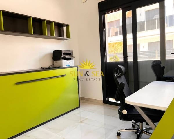 3 quarto Moradia para arrendar em Lomas de Cabo Roig - Los Dolses, Orihuela com piscina garagem - 2 500 € (Ref: 9228023)