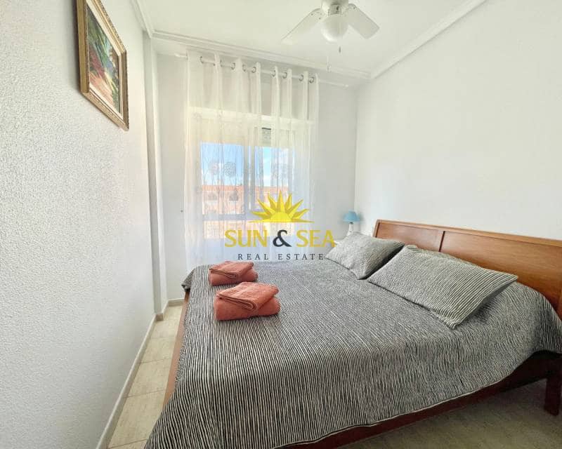 1 sypialnia Apartament do wynajęcia w Torrevieja z basenem - 650 € (Ref: 9231081)