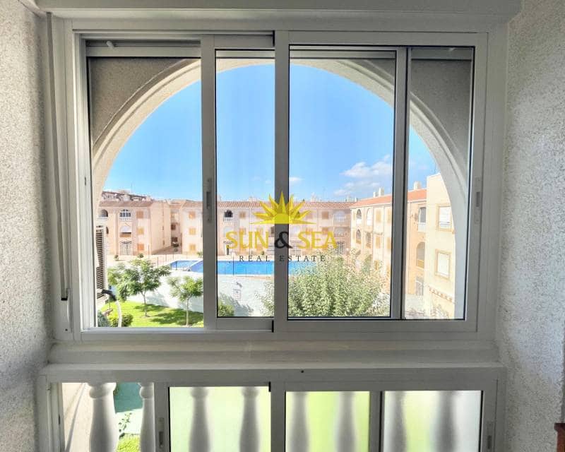 1 sypialnia Apartament do wynajęcia w Torrevieja z basenem - 650 € (Ref: 9231081)
