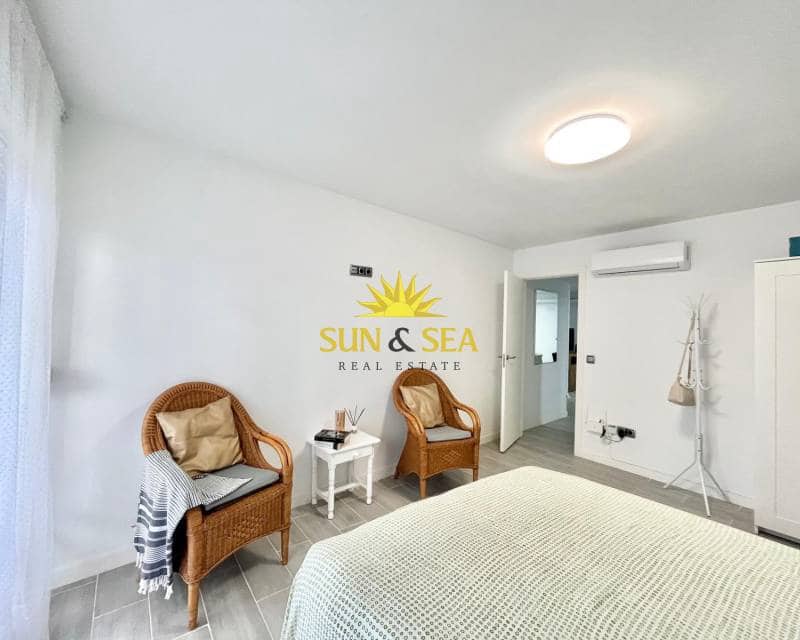 2 soveværelse Lejlighed til leje i Torrevieja - € 1.200 (Ref: 9239326)