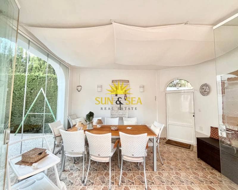 3 soveværelse Villa til salg i Ciudad Quesada med swimmingpool garage - € 520.000 (Ref: 9244461)