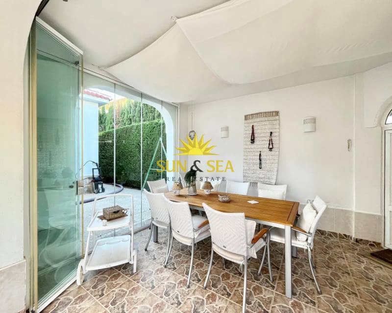 3 soveværelse Villa til salg i Ciudad Quesada med swimmingpool garage - € 520.000 (Ref: 9244461)