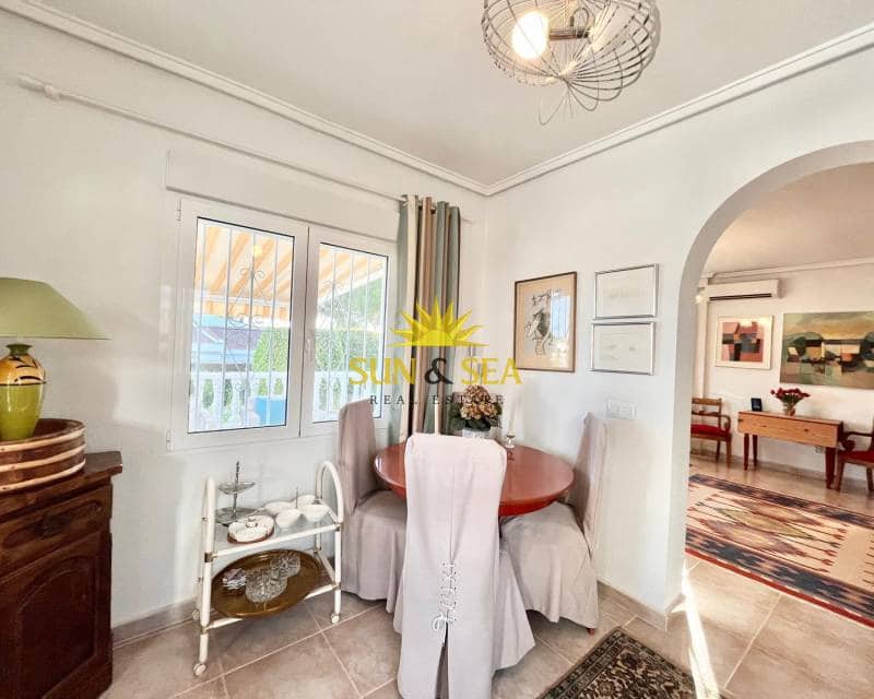 3 soveværelse Villa til salg i Ciudad Quesada med swimmingpool garage - € 520.000 (Ref: 9244461)