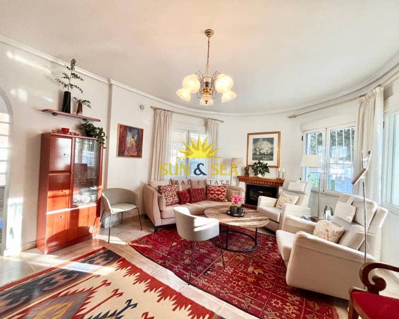 3 soveværelse Villa til salg i Ciudad Quesada med swimmingpool garage - € 520.000 (Ref: 9244461)