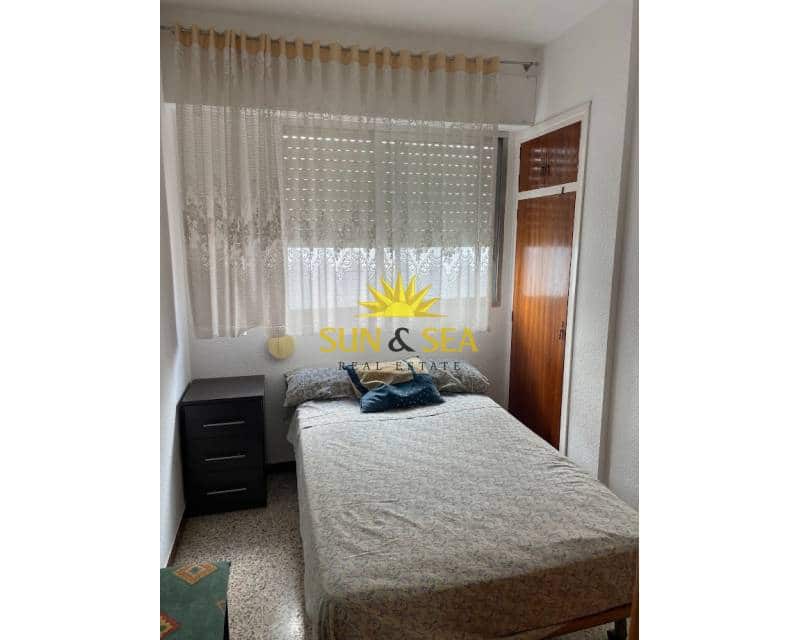 Appartement de 3 chambres à louer à Santa Pola - 650 € (Ref: 9253719)