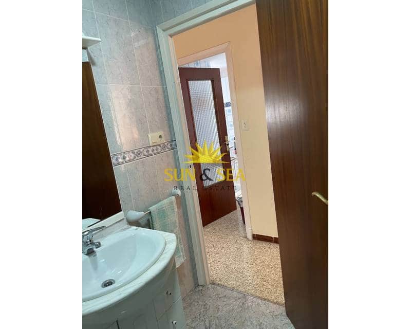 Appartement de 3 chambres à louer à Santa Pola - 650 € (Ref: 9253719)