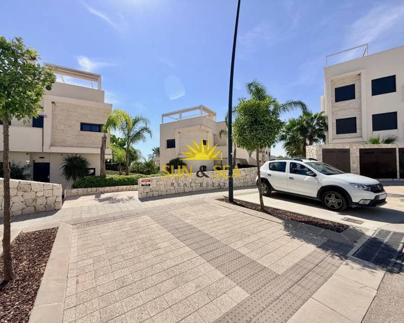 2 bedroom Townhouse for rent in Pilar de la Horadada with pool - € 1,500 (Ref: 9258038)