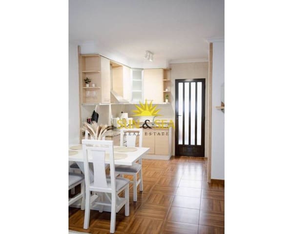 2 soverom Leilighet til leie i Aguas Nuevas, Torrevieja med svømmebasseng garasje - € 900 (Ref: 9261985)