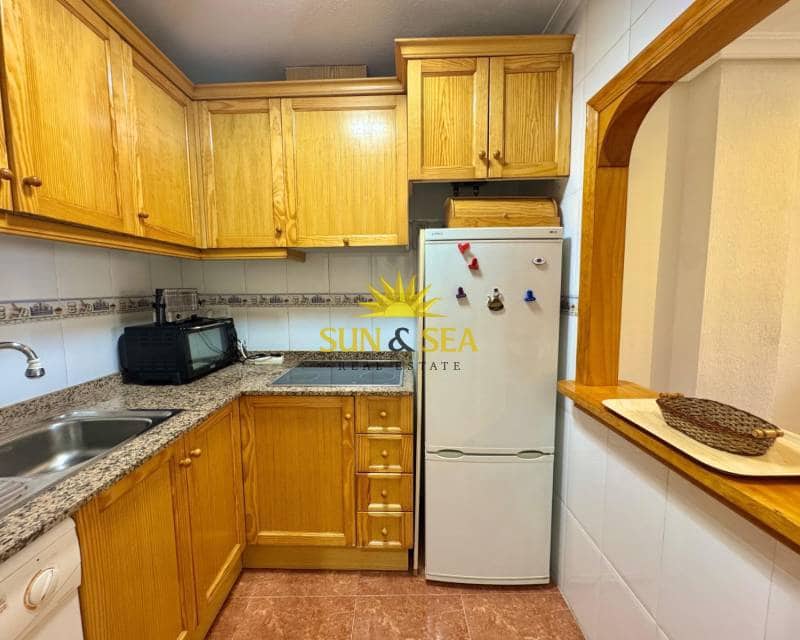 2 bedroom Apartment for rent in Torrevieja - € 700 (Ref: 9262056)