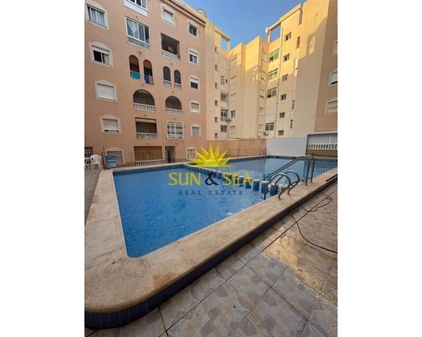 1 soverom Leilighet til leie i Avenida Habaneras - Curva de Palangre, Torrevieja med svømmebasseng - € 800 (Ref: 9263417)