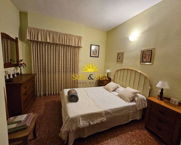 2 bedroom Apartment for rent in Playa de San Juan, Alicante / Alacant city with pool - € 800 (Ref: 9263838)