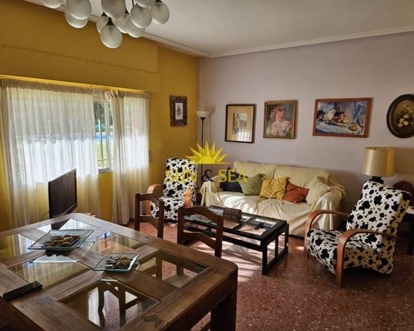 2 bedroom Apartment for rent in Playa de San Juan, Alicante / Alacant city with pool - € 800 (Ref: 9263838)