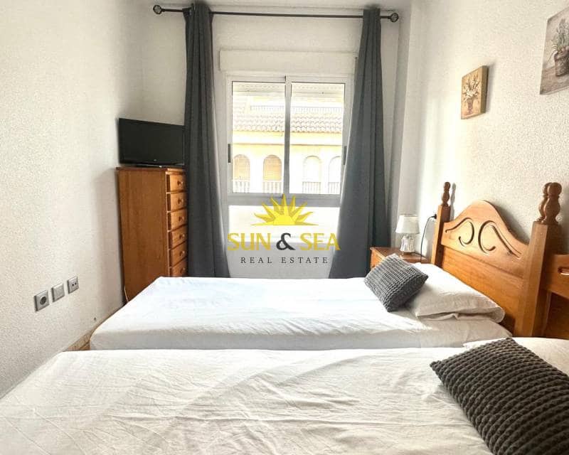 2 bedroom Apartment for rent in Torrevieja - € 900 (Ref: 9267595)