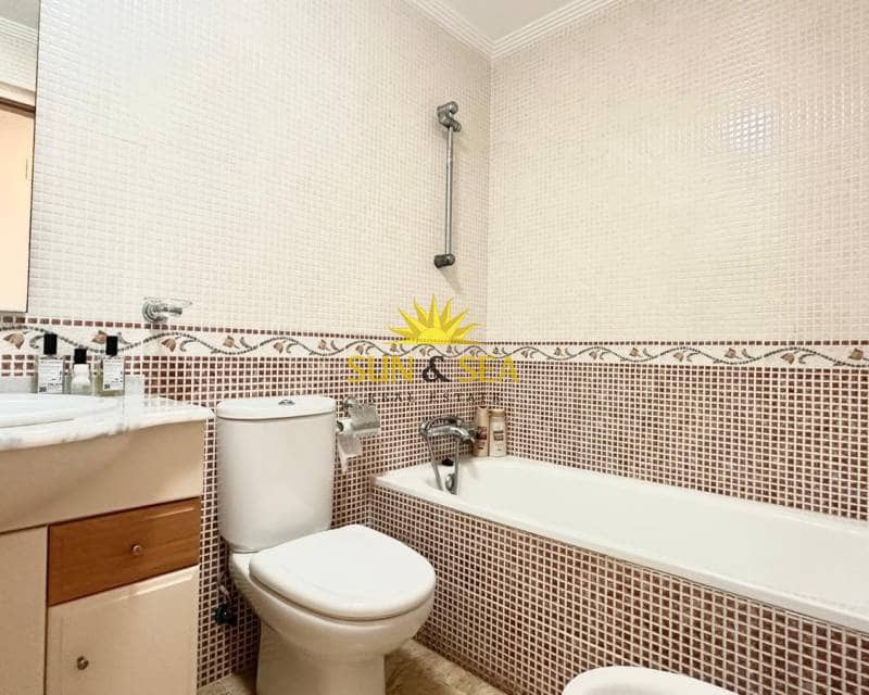 3 chambre Appartement à vendre à Dehesa de Campoamor - 240 000 € (Ref: 9268939)