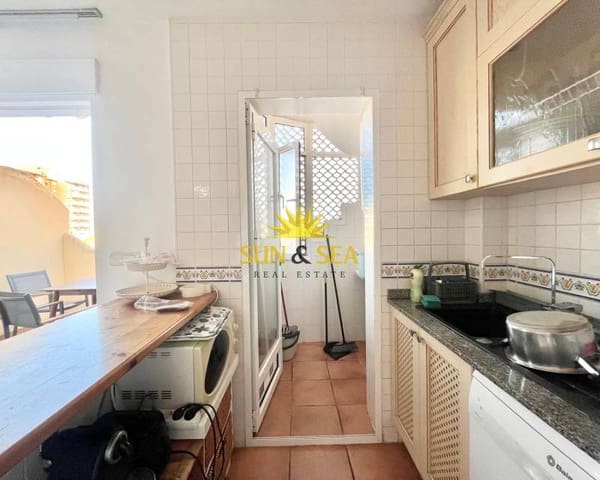 2 makuuhuone Kattohuoneisto vuokrattavana paikassa Playa Honda, Cartagena mukana uima-altaan 
autotalli - 650 € (Ref: 9270298)