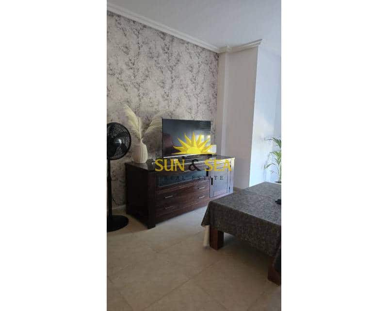 2 soveværelse Lejlighed til salg i Elche / Elx - € 160.000 (Ref: 9271926)