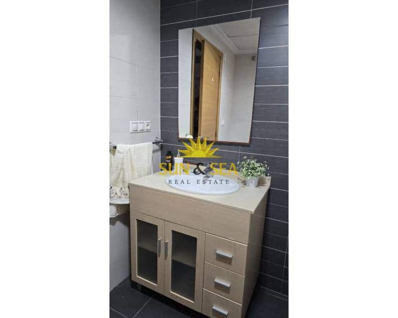 2 soveværelse Lejlighed til salg i Elche / Elx - € 160.000 (Ref: 9271926)