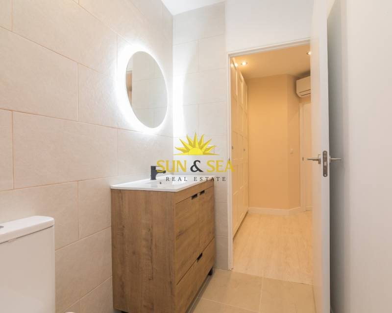 2 sypialnia Apartament do wynajęcia w Elche / Elx - 1 200 € (Ref: 9275213)