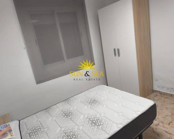 3 bedroom Apartment for rent in Cartagena Ciudad, Cartagena - € 1,050 (Ref: 9278179)