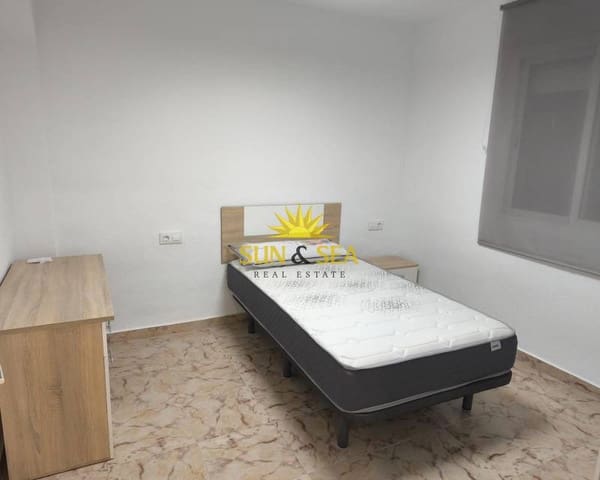 3 bedroom Apartment for rent in Cartagena Ciudad, Cartagena - € 1,050 (Ref: 9278179)