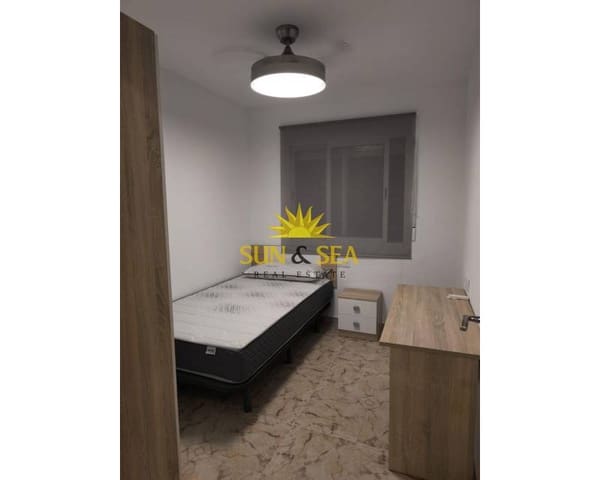 3 bedroom Apartment for rent in Cartagena Ciudad, Cartagena - € 1,050 (Ref: 9278179)